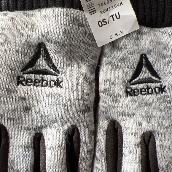 Reebok Winter Gloves - NWT - Picture 3 of 8